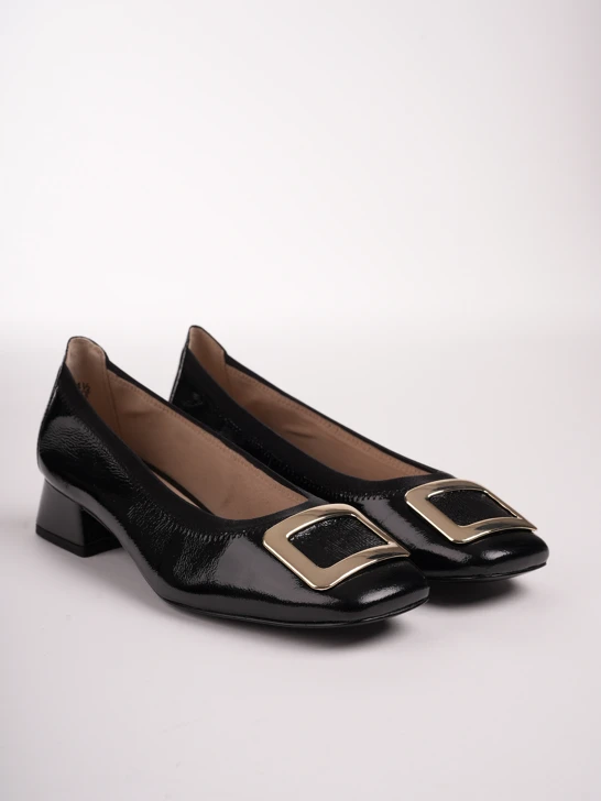 CAPRICE baleriny damskie lakierowane czarne