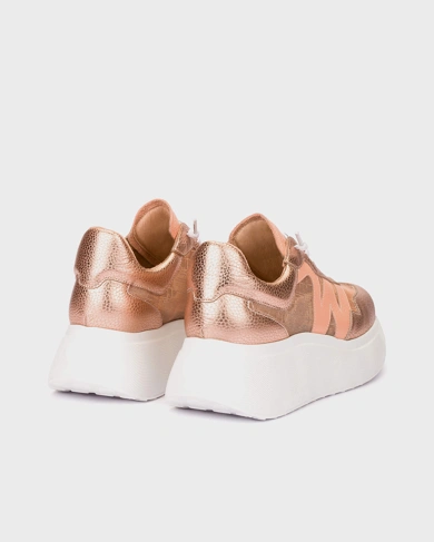 Brązowe sneakersy damskie WONDERS (1)