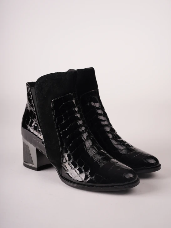 Buty damskie do kostki marki EPICA, czarne, ze skóry krokodyla