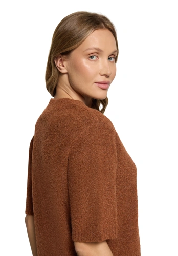 BETTY & CO damski sweter w kolorze koniaku z krótkim rękawem (4)
