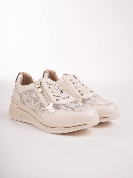 Siatkowe sneakersy damskie CAPRICE w kolorze beżowym