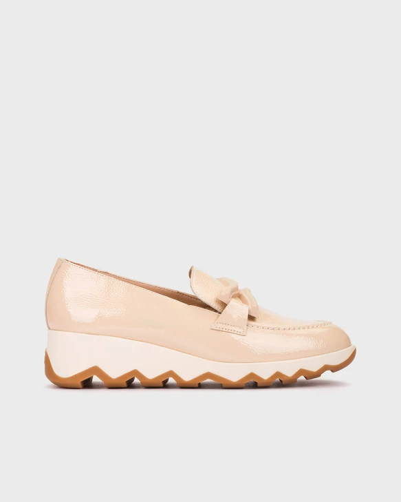 Damskie loafersy WONDERS w kolorze beżowym